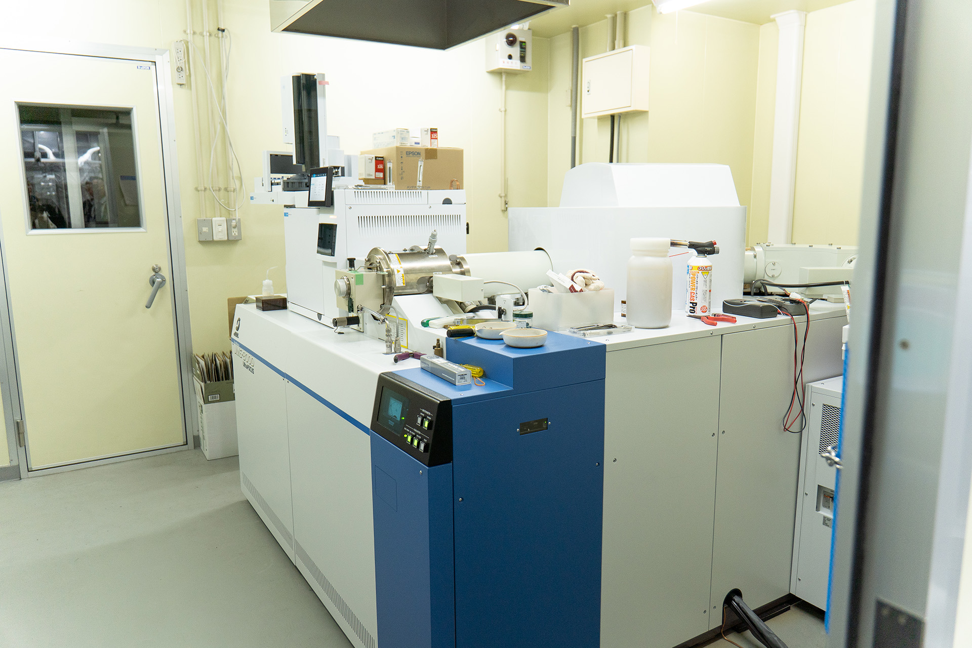 野外化学株式会社 ダイオキシン類分析装置